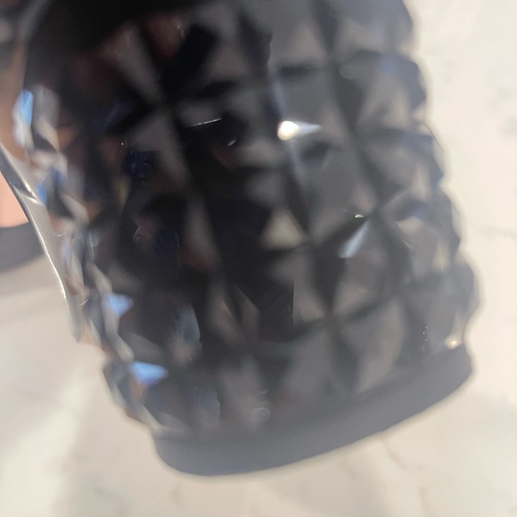 Kate Spade Patent Pump - Picture 3 of 9